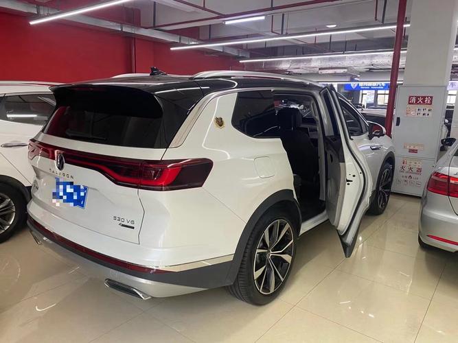 揽境全时四驱挑战爬坡(揽境是全时四驱还是适时四驱)