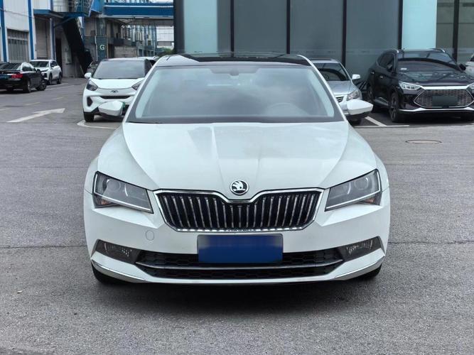 斯柯达速派2018款舒适版配置／斯柯达速派2019款330舒适版