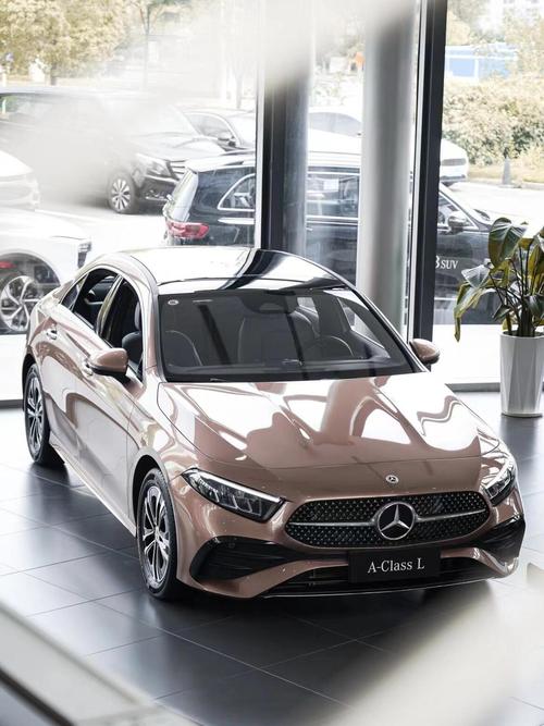 奔驰a系列车值得买吗,奔驰a系列那款值得推荐