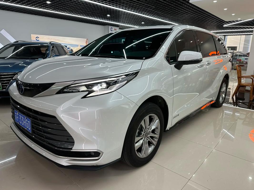 【2023款丰田塞纳,2023款丰田塞纳大灯多少瓦】