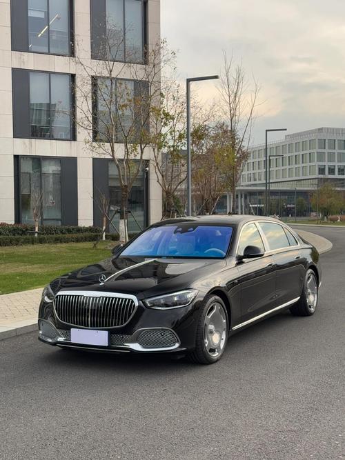 奔驰迈巴赫s680价格及图片,奔驰迈巴赫s680 售价