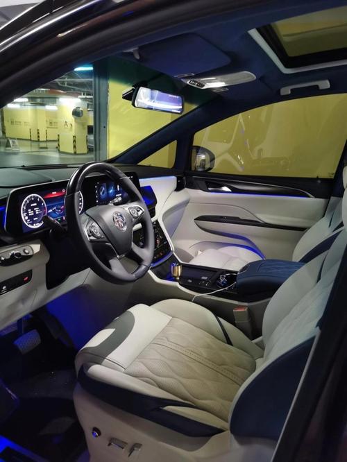 别克gl8陆尊改装,gl8路尊改装