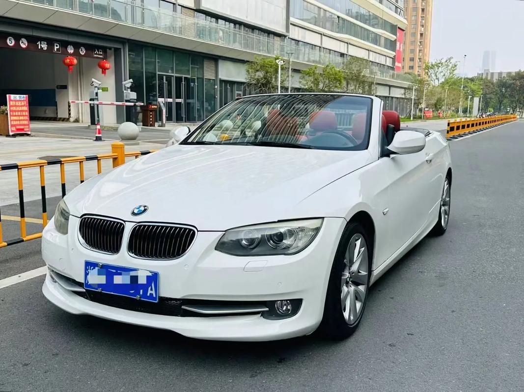 宝马敞篷330i多少钱／宝马330敞篷价格