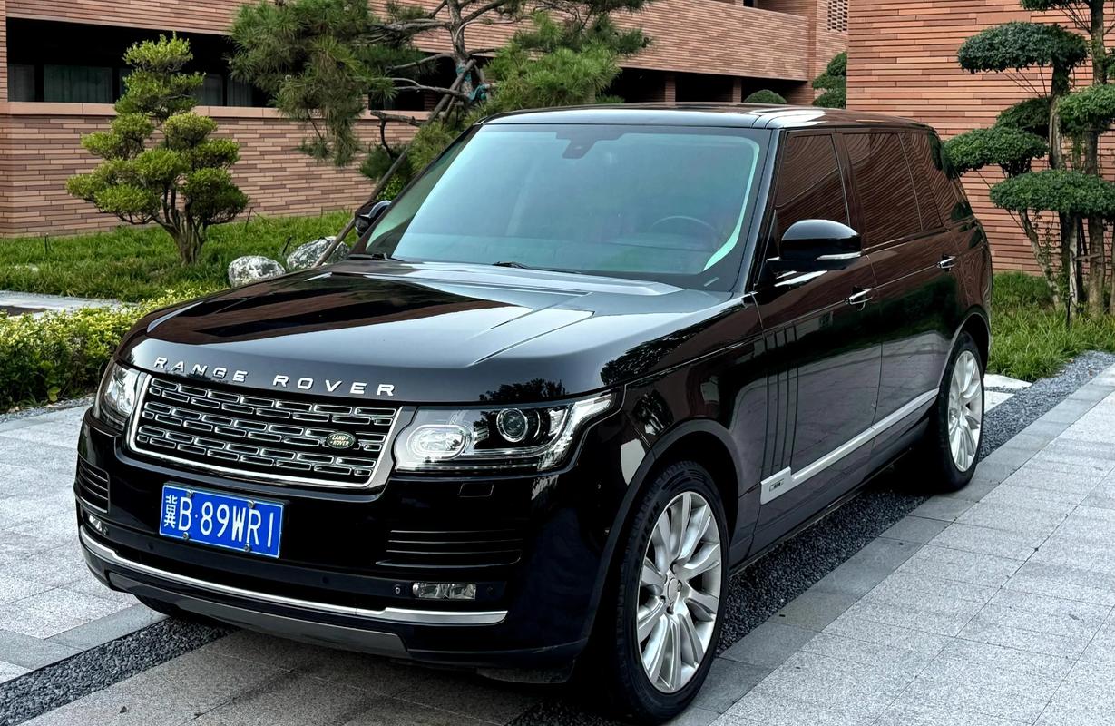 路虎揽胜加长版二手车价格／路虎揽胜行政版加长二手