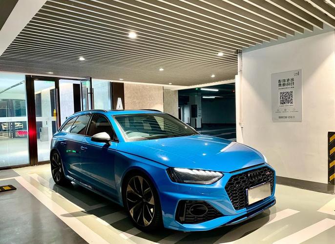 奥迪rs4二手车价格,奥迪rs4老款二手车