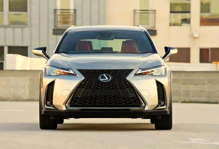 凌志小型suv(凌志小汽车)