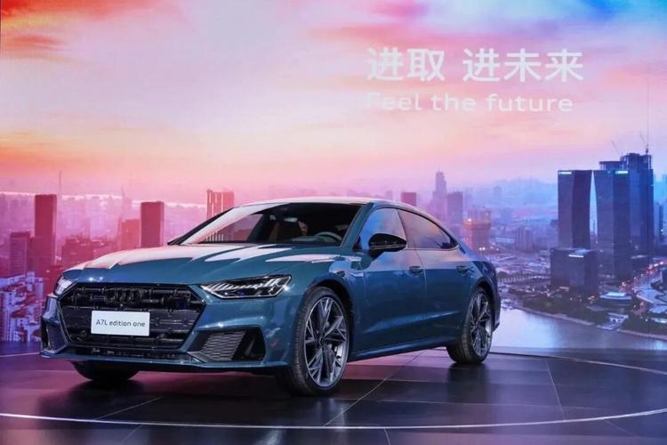 奥迪a7l广告视频／奥迪a7平面广告解析