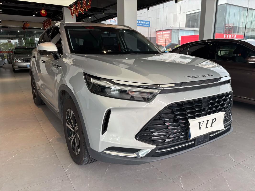 北京x7图片(北京x7suv汽车图片及报价)